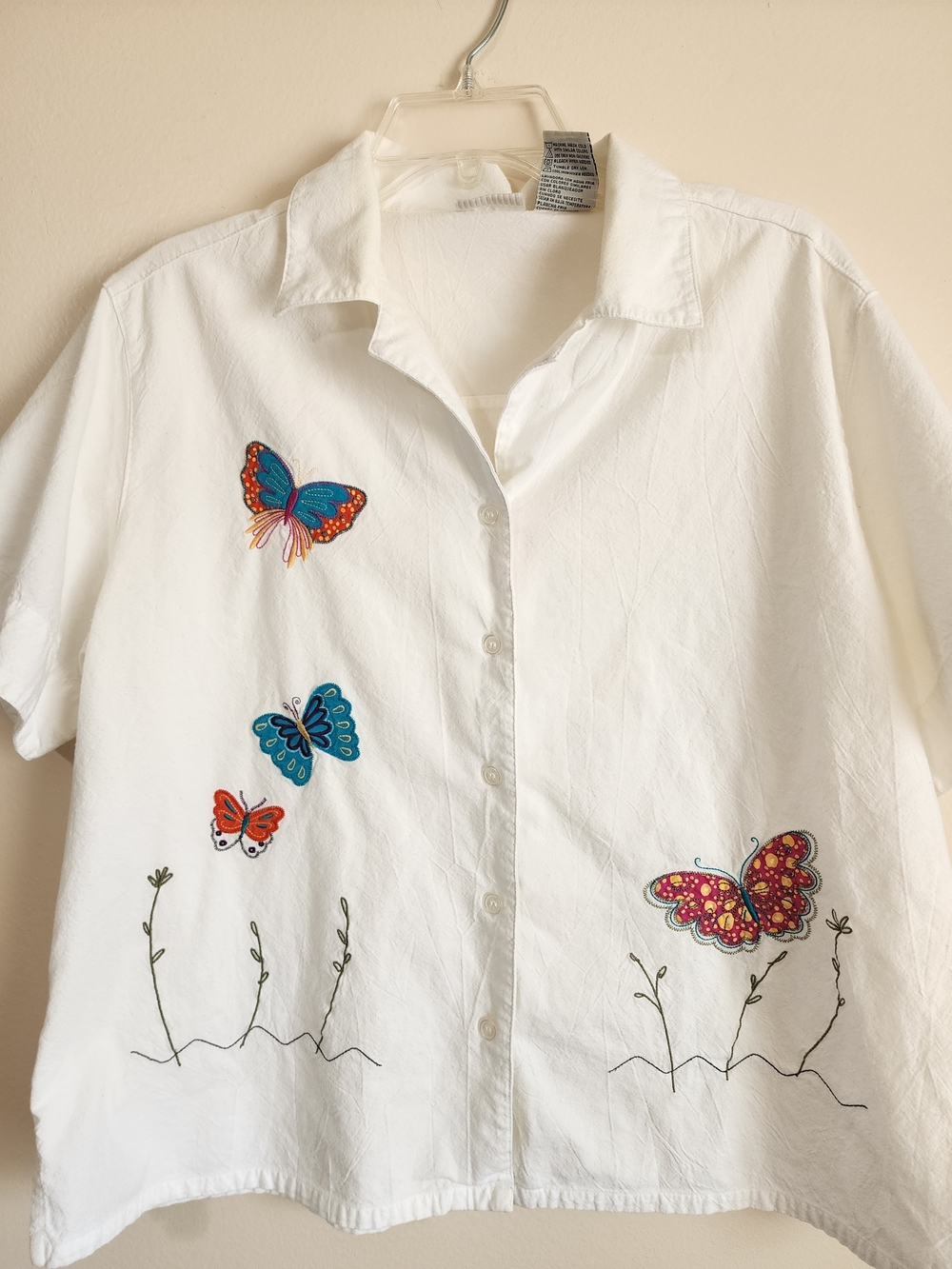 White Butterfly Embroidered Button-Up Womens Shirt - Picture 7 of 7